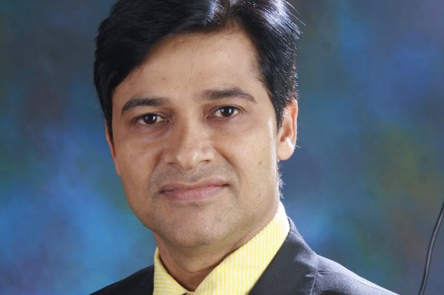 Dr. Sanjeev Lawania