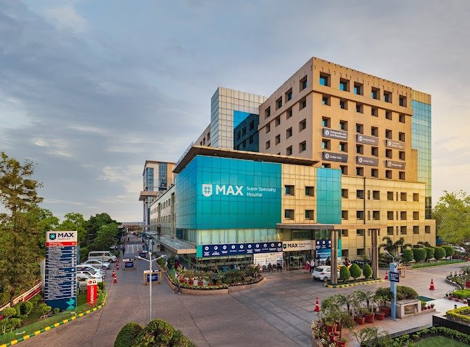 Max Super Speciality Hospital