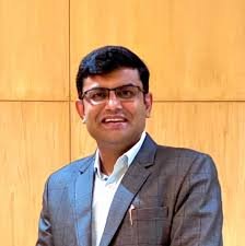 Dr Nilesh Bhandari