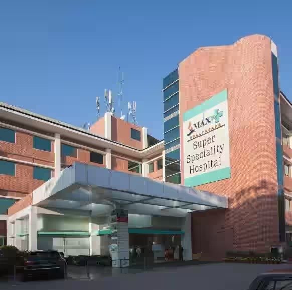 Max Superspecialty Hosp Bld Bank