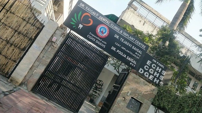 Dr. Saigals Dental Clinic And Implant Centre