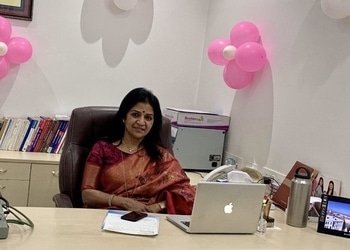 Dr. Neelam Vinay 