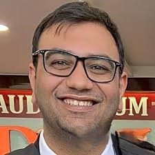 Dr. Akshay Tyagi