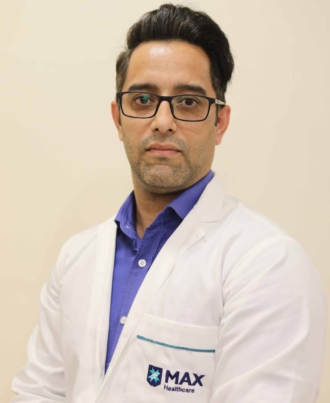 Dr. Tahir Hussain