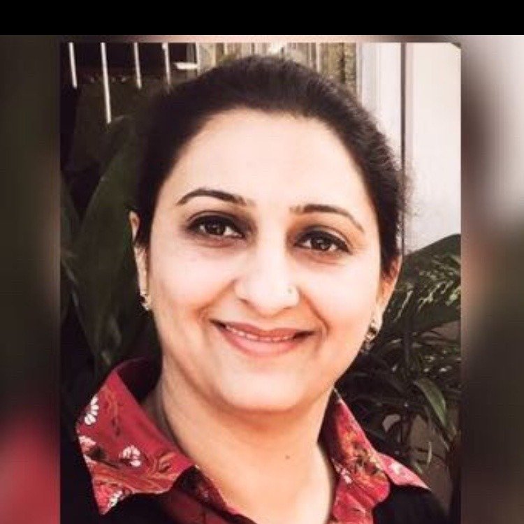 Dt. Harleen Bakshi