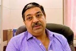 Dr. Arun Kapoor