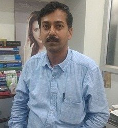 Dr. Rajeev Agarwal
