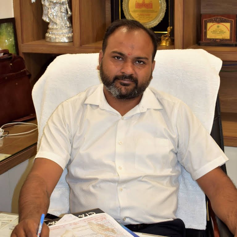Dr. Manav Agarwal