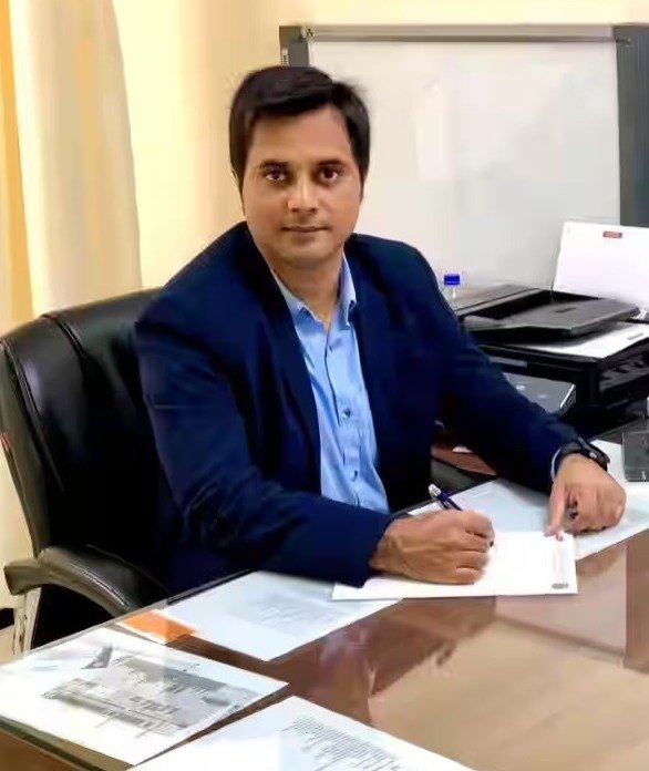 Dr. Ratish Juyal 