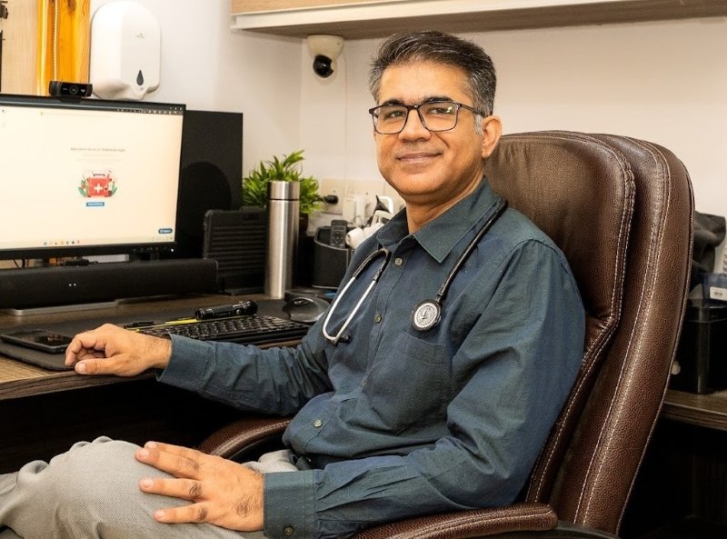 Dr. Siddhartha Gogia 