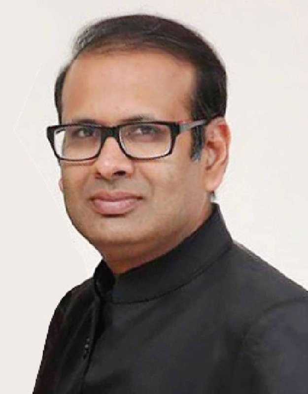 Dr. Mayank Somani 