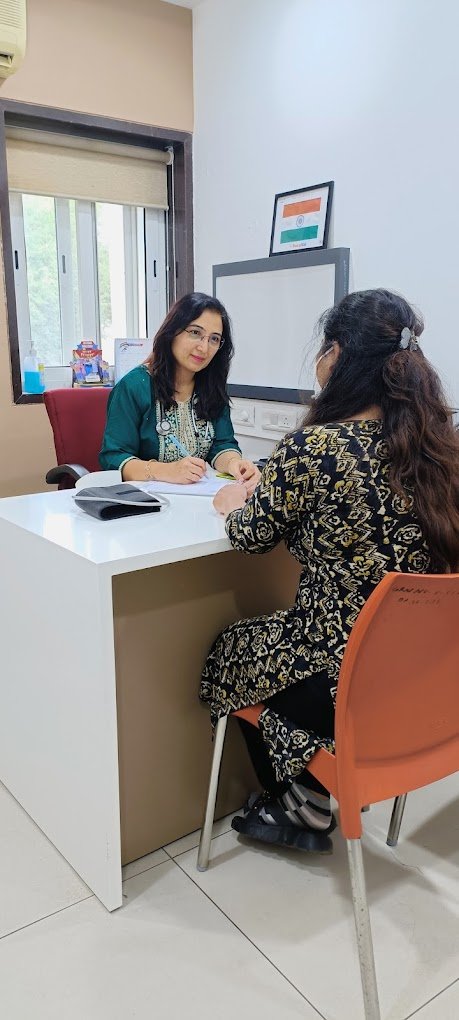 Dr. Rachna Mogri