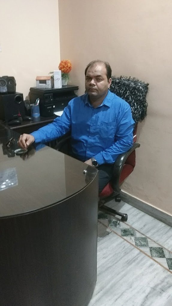 Dr. Apoorv Jain