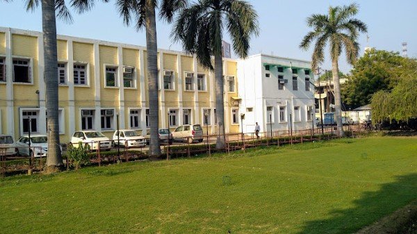 J. L. Rohatgi Eye Hospital