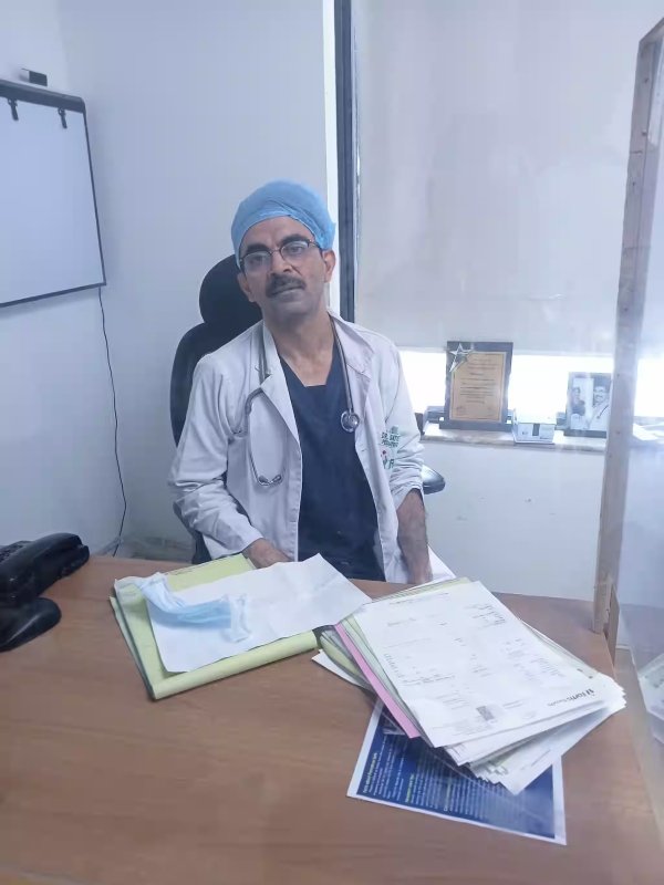 Dr. Satyen Hemrajani
