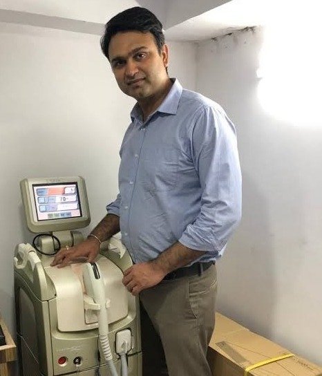 Dr. Dikshak Chawla