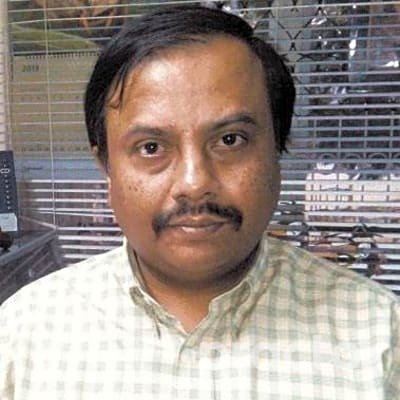  Dr. Dinesh N